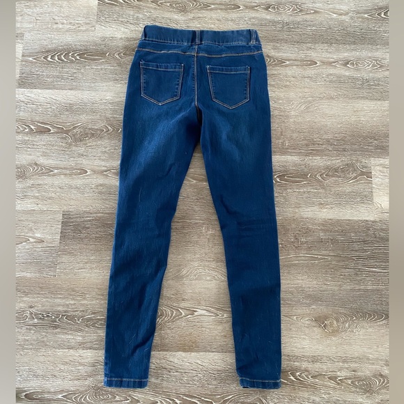 High waisted dark wash skinny jeans with contrast stitching - Picture 2 of 4